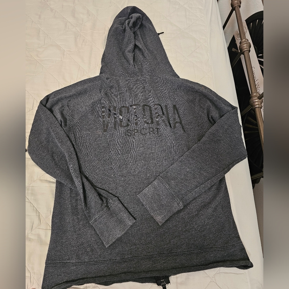 Victoria Sport Zip up Hoodie